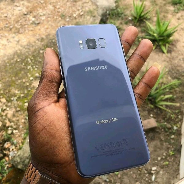 Original Samsung galaxy S8+ - 2/4