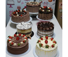 cake maker available