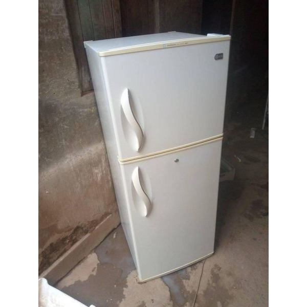 Original lg fridge on quick sale - 1/1