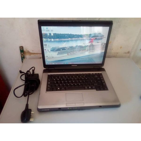 Toshiba laptop for sale - 1/1