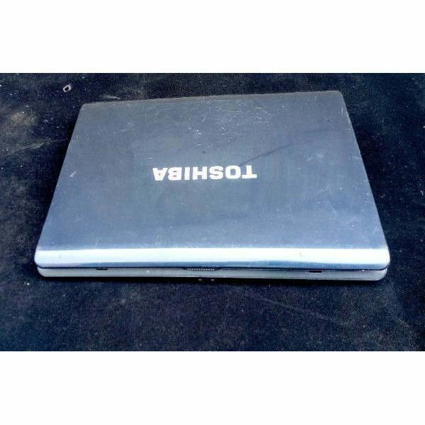 Toshiba satelite laptop - 2/4
