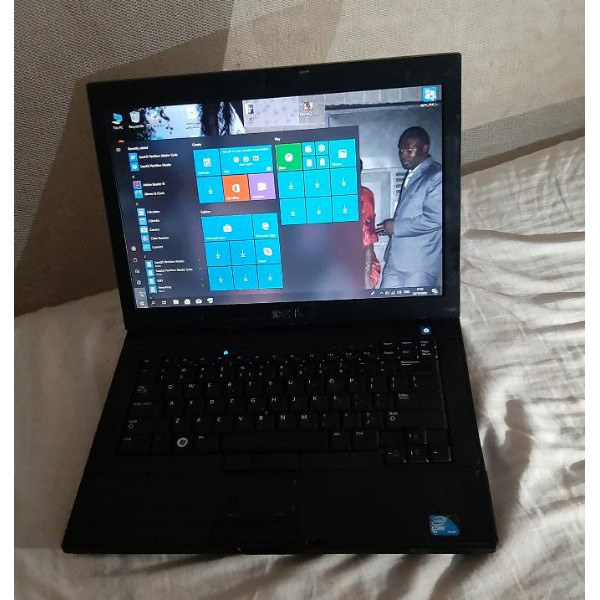 Dell latitude laptop - 2/3