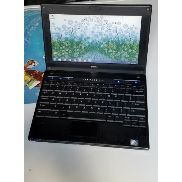 Dell mini laptop - 1/4