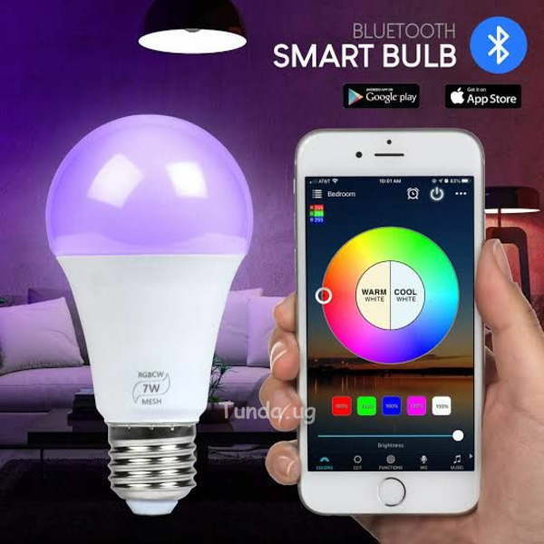 Smart Bulb (multi colours. Phone controlled via Bluetooth Inbox me for the vide - 4/5