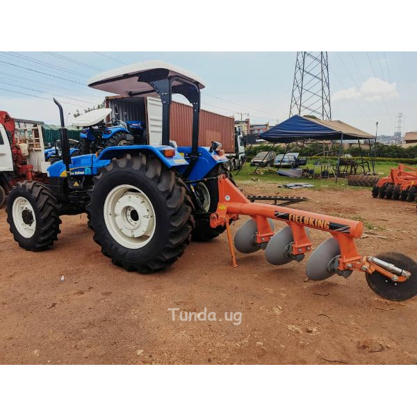NEW HOLLAND TRACTOR (90HP 4WD) - 2/3